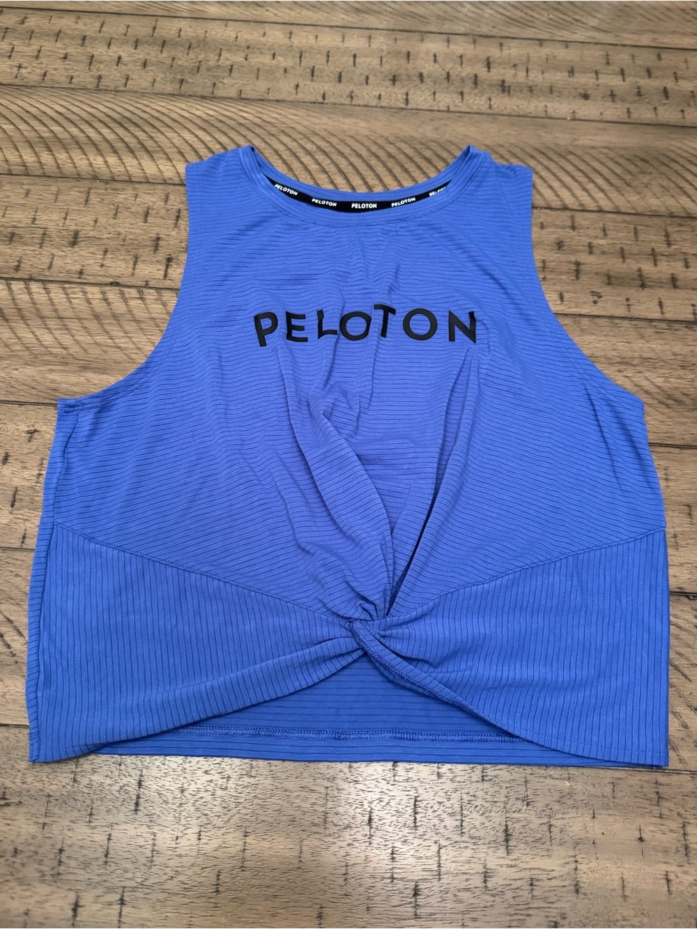 PELOTON Workout Tank Crop Top Twist Front